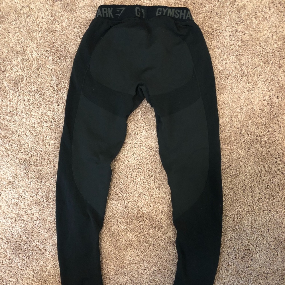Small black gymshark flex leggings full length